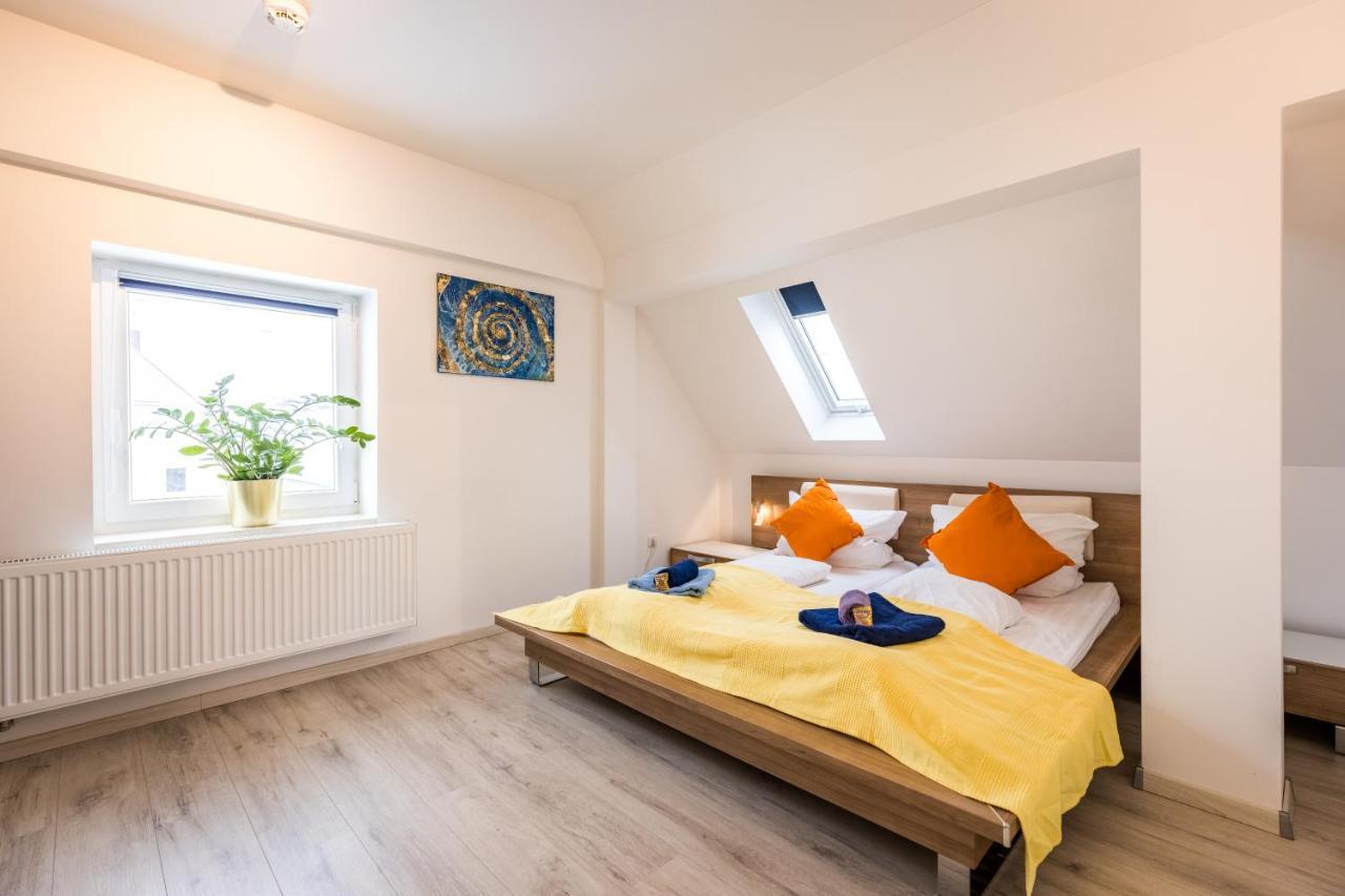 Arbio I Cozy Apartments Augsburg-Lechhausen Екстер'єр фото